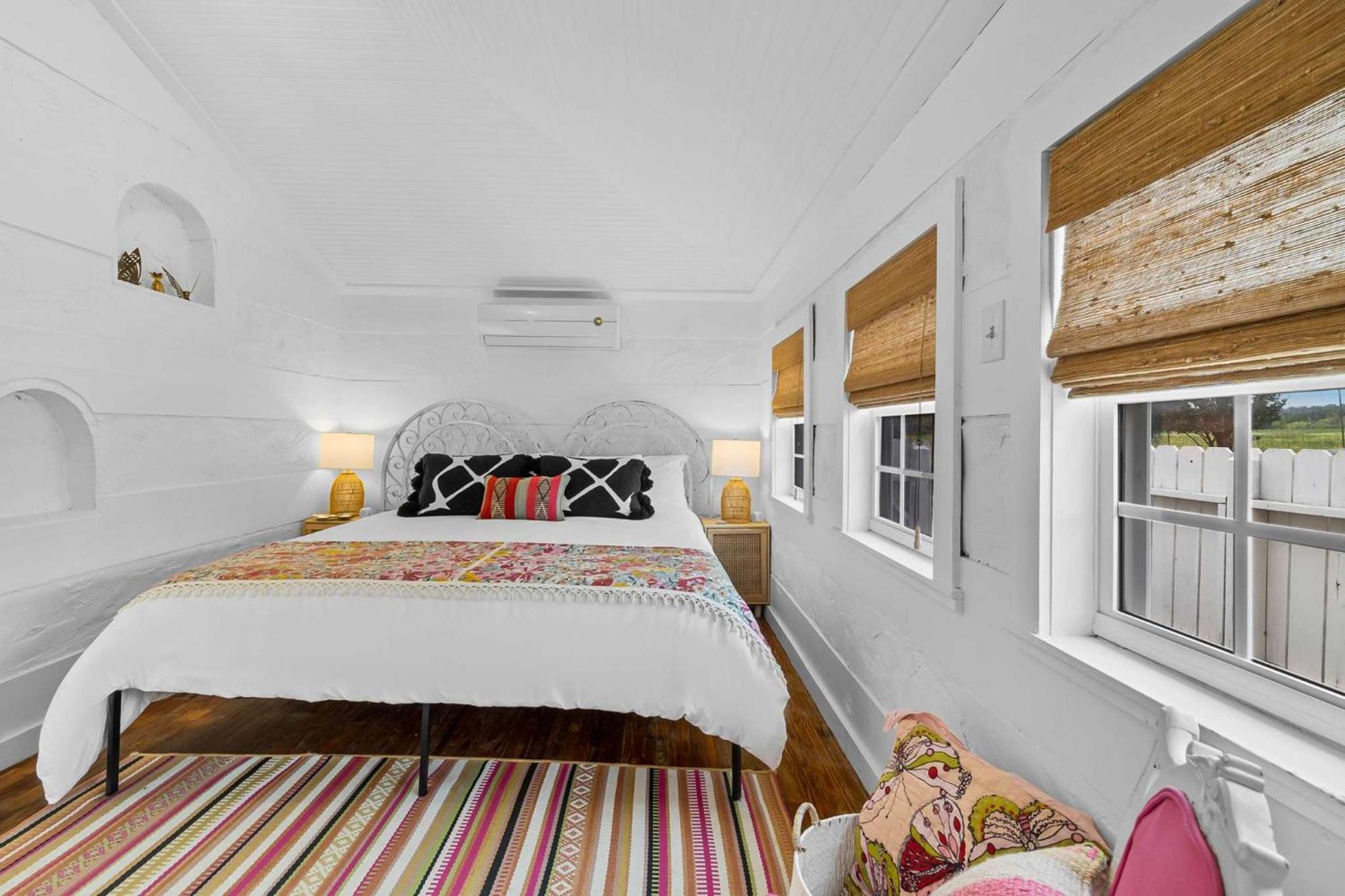 Pink Duchess - Mins To Main Hot Tub & Fire Pit Villa Fredericksburg Exterior foto