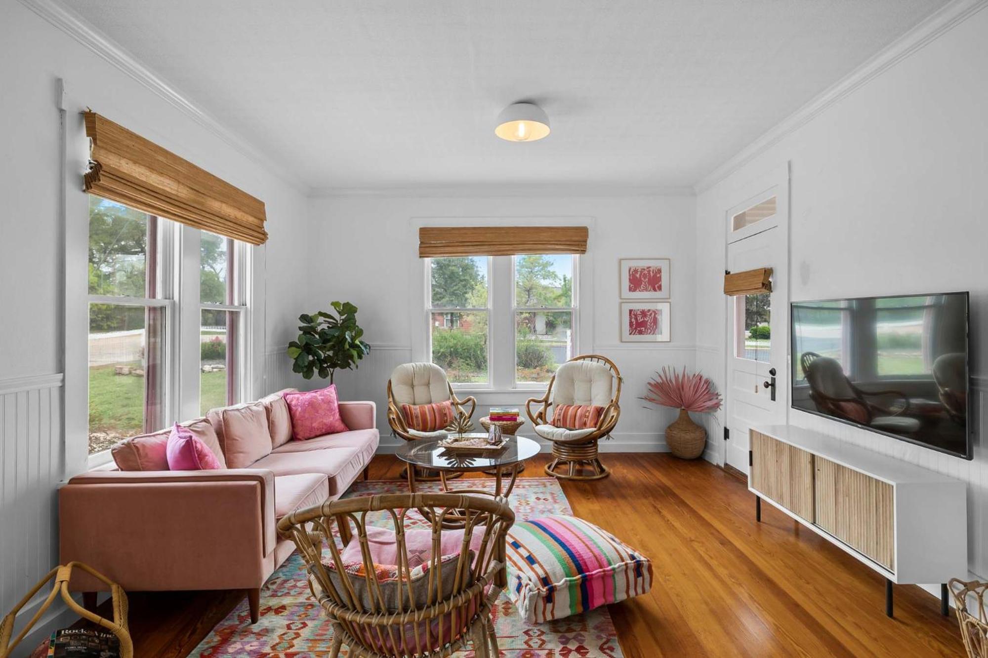 Pink Duchess - Mins To Main Hot Tub & Fire Pit Villa Fredericksburg Exterior foto